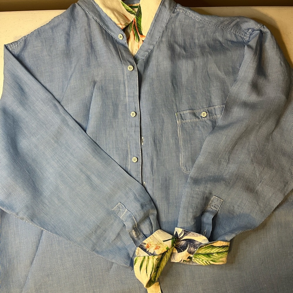 Men’s Tommy Bahama button down